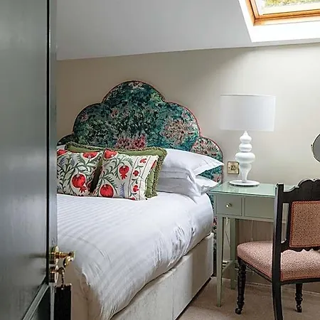 The Station House 3*